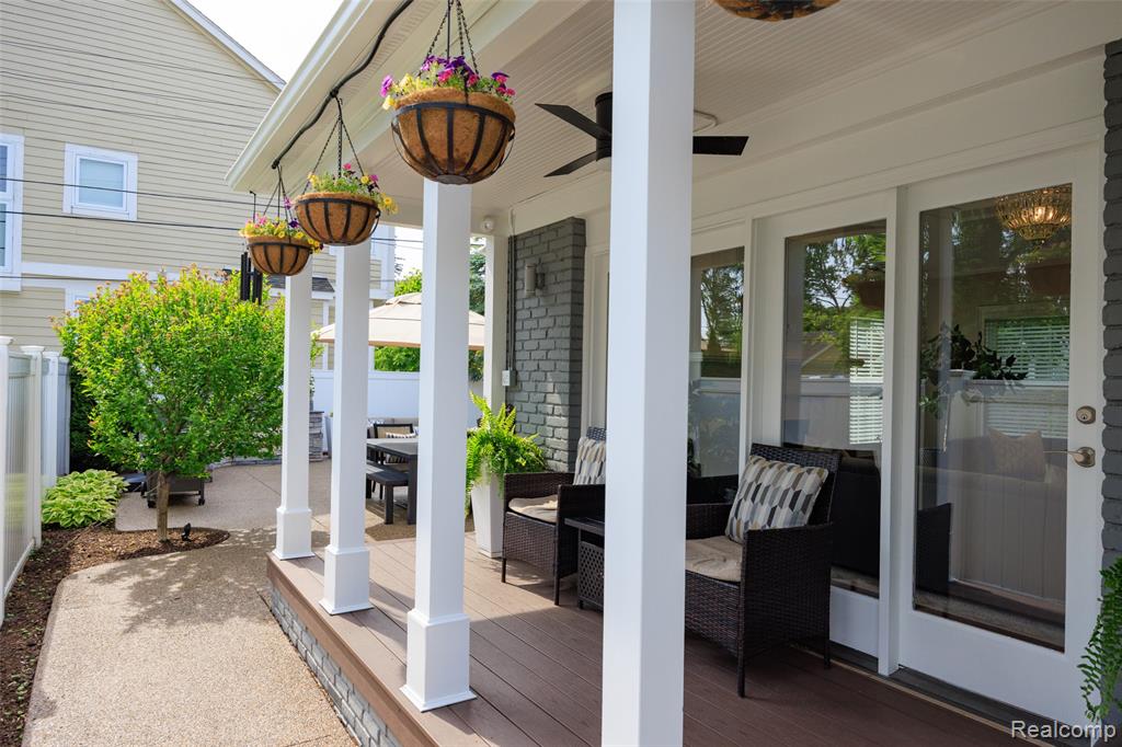2872 Manchester Road Birmingham, MI 48009 - Photo 42 of 53