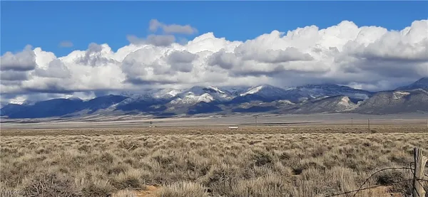 $39,500 | 400 West White River Road, Lund, NV 89317