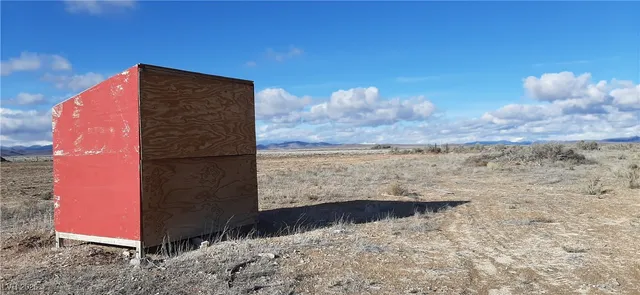 $39,500 | 400 West White River Road, Lund, NV 89317