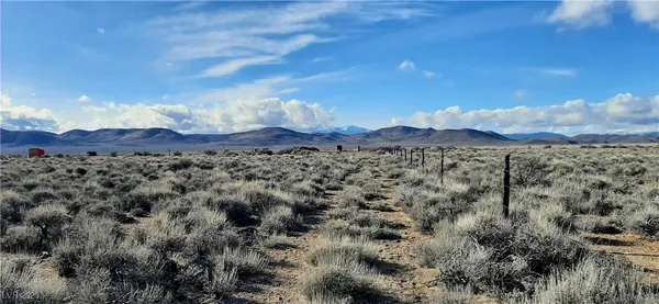 $39,500 | 400 West White River Road, Lund, NV 89317