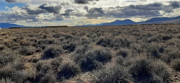 $39,500 | 400 West White River Road, Lund, NV 89317
