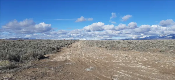 $39,500 | 400 West White River Road, Lund, NV 89317