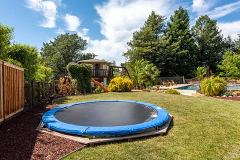 $2,195,000 | 8788 Logan Place, Cotati, CA 94931