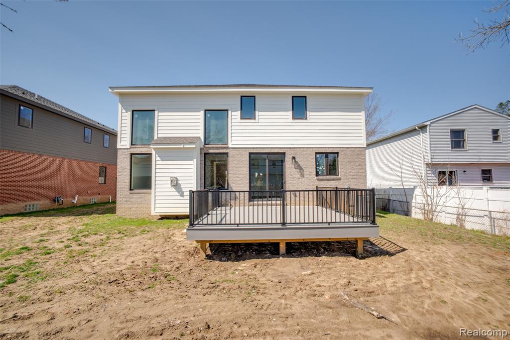 2911 Walsh Drive Rochester, MI 48309 - Photo 54 of 64