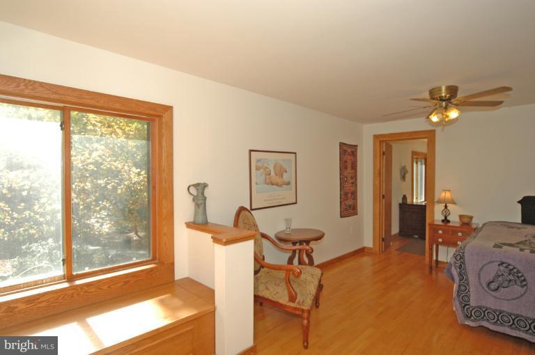4439 Chestnut Grove Road Keedysville, MD 21756 - Photo 22 of 30 Bedroom (Master)