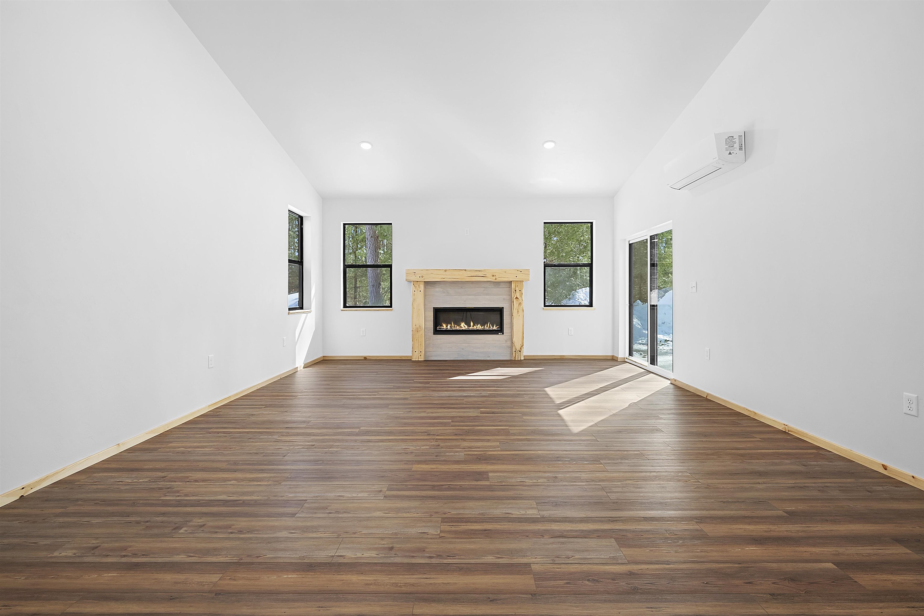 W5539 Grogan Road Wausaukee, WI 54177 - Photo 17 of 57