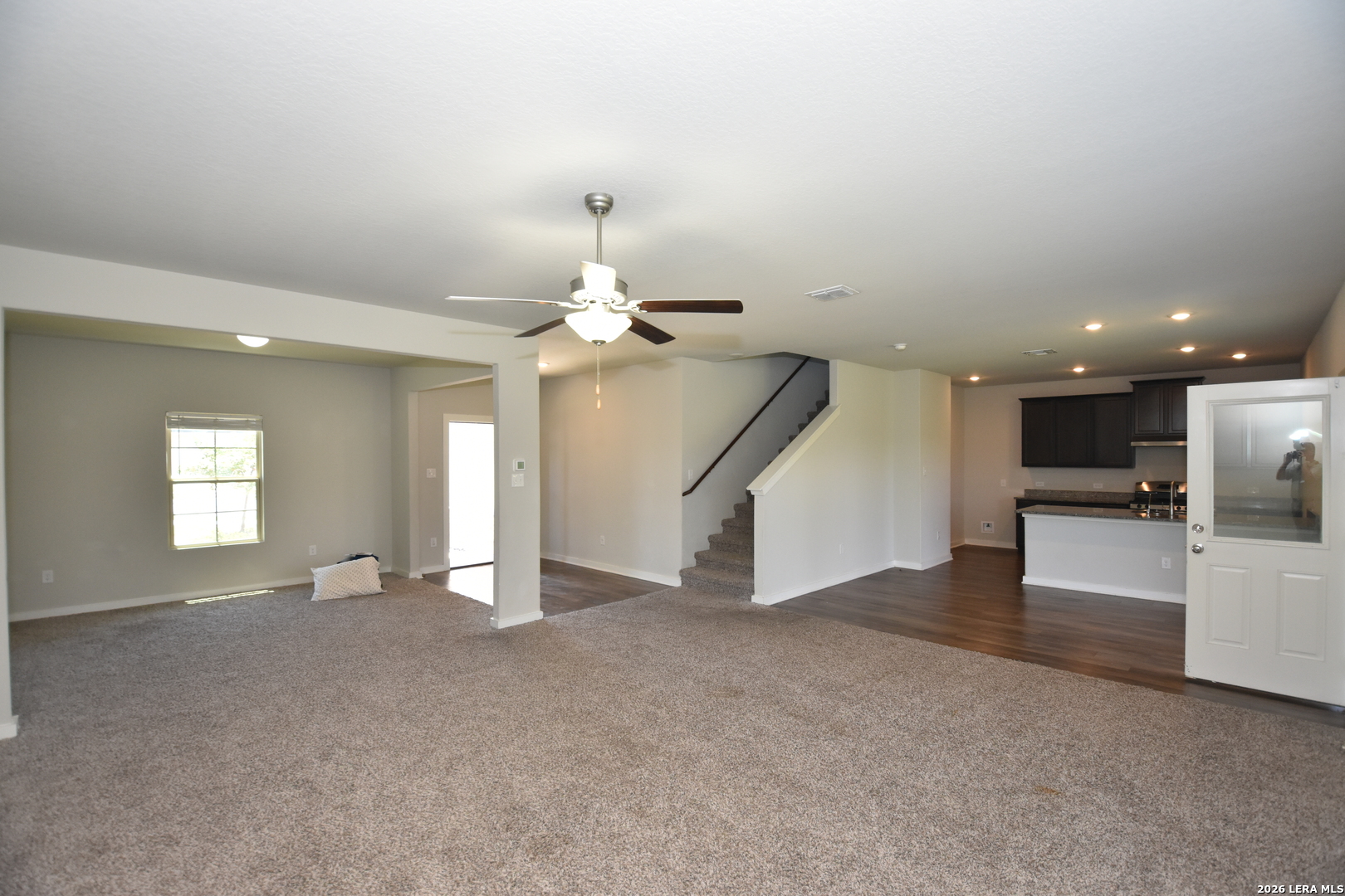 9111 Spigel Way Converse, TX 78109 - Photo 3 of 24