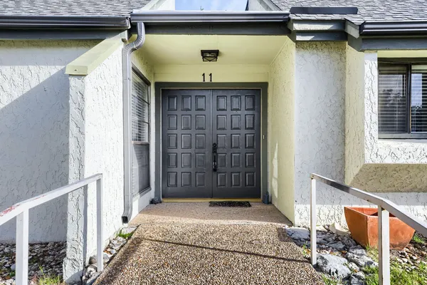 $2,100 | 11 Casa Verde, Lakeway, TX 78734