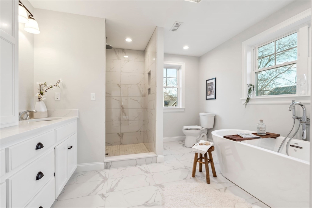 303 Brookline Street Needham, MA 02492 - Photo 17 of 31 Gallery Image 17