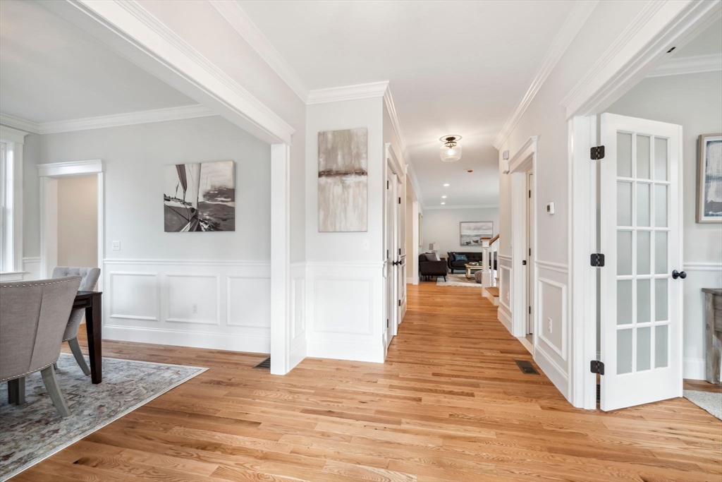 303 Brookline Street Needham, MA 02492 - Photo 2 of 31 Gallery Image 2