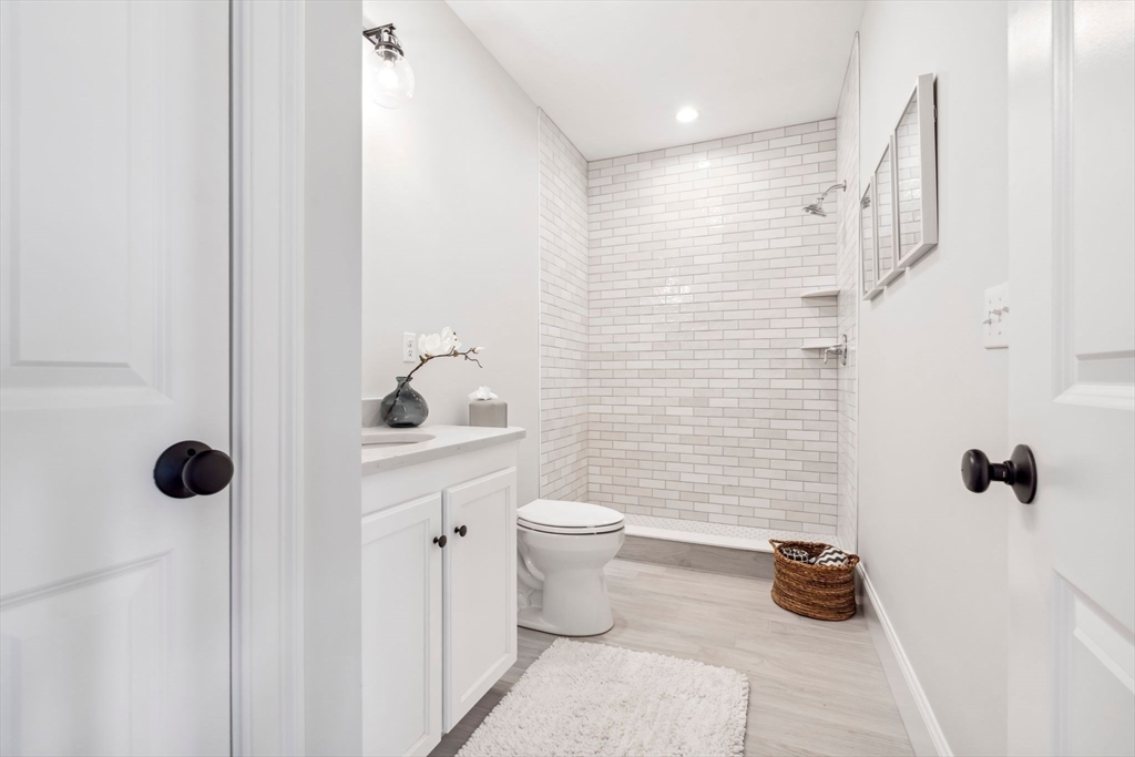 303 Brookline Street Needham, MA 02492 - Photo 22 of 31 Gallery Image 22