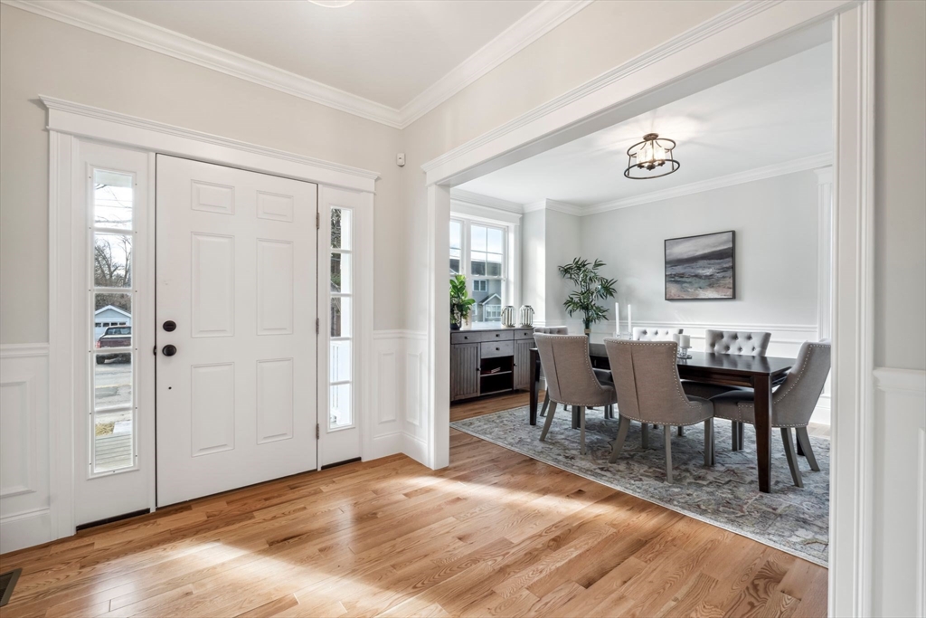 303 Brookline Street Needham, MA 02492 - Photo 3 of 31 Gallery Image 3