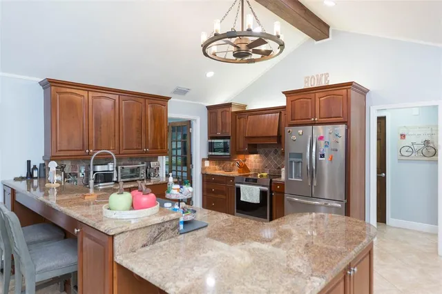 $669,900 | 2709 Fairway View Drive, Valrico, FL 33596
