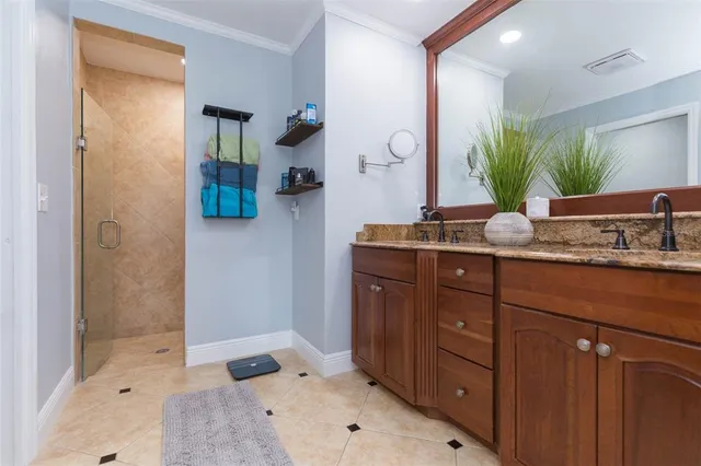 $669,900 | 2709 Fairway View Drive, Valrico, FL 33596