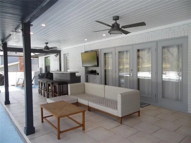 $669,900 | 2709 Fairway View Drive, Valrico, FL 33596