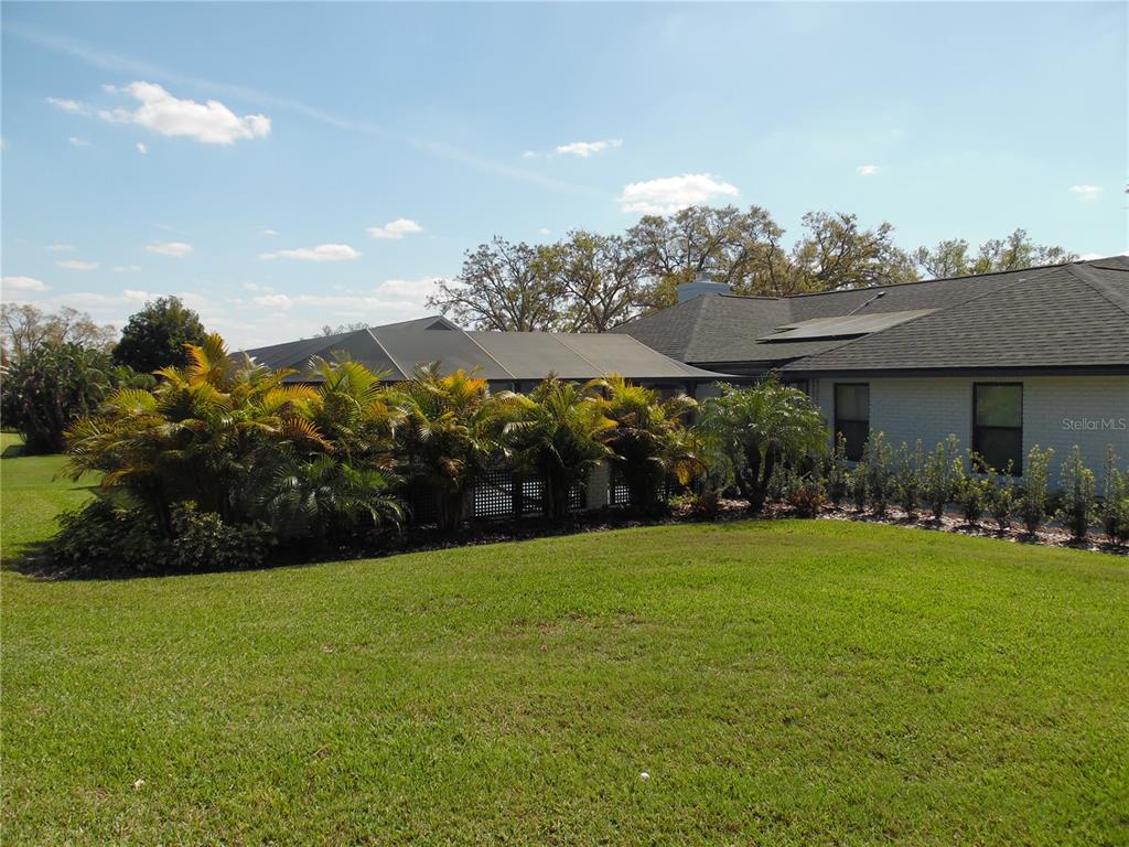 2709 Fairway View Drive Valrico, FL 33596 - Photo 8 of 52