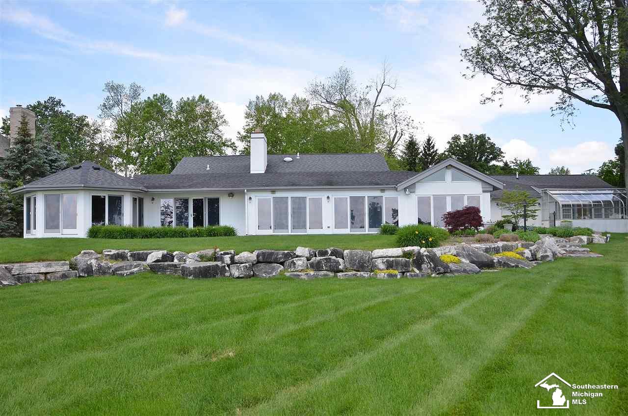 26055 East River Road Grosse Ile, MI 48138 - Photo 4 of 68