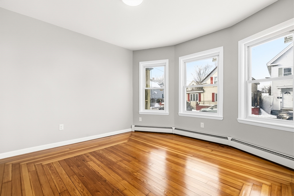 12 Durham Street Lawrence, MA 01843 - Photo 17 of 42