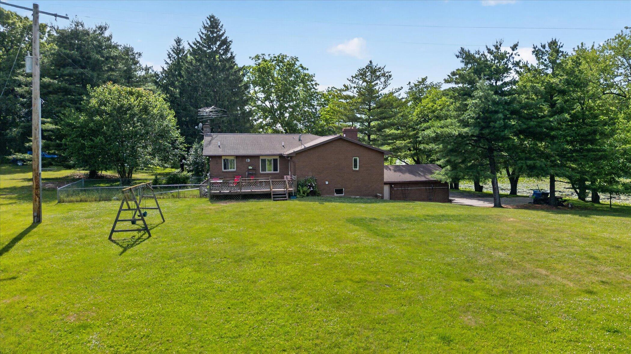 2717 Fishbeck Road Howell, MI 48843 - Photo 60 of 71 60-2717-Fishbeck-Rd-Howell-WindowStill