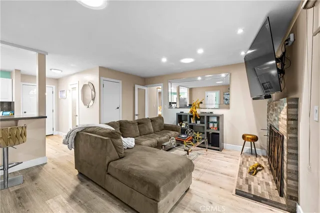 $950,995 | 5930 Los Nietos Street, Buena Park, CA 90620