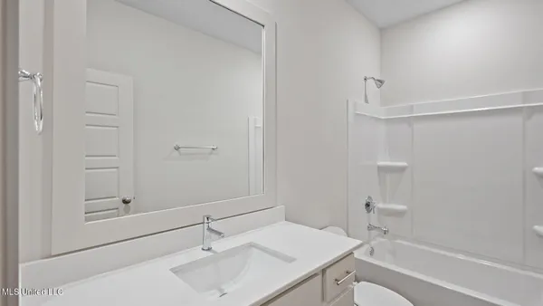 $468,075 | 703 Honeysuckle Loop, Canton, MS 39046