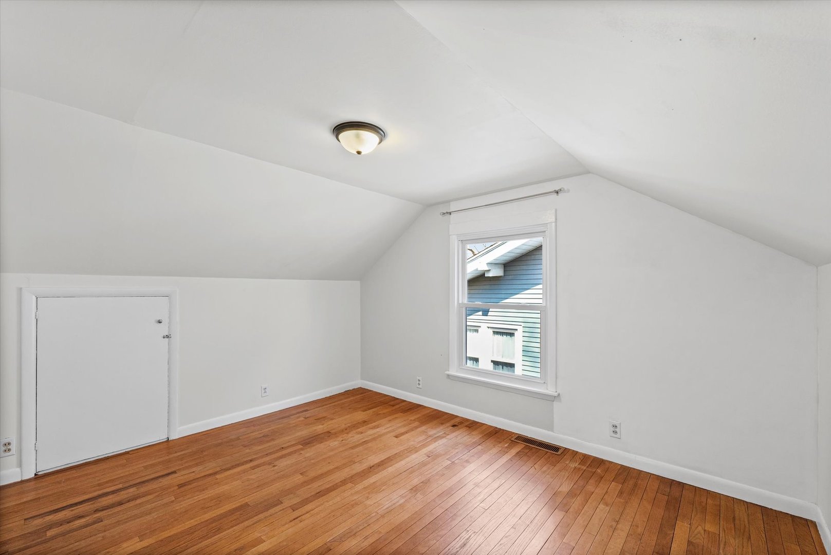 910 South Lynn Street Urbana, IL 61801 - Photo 22 of 32