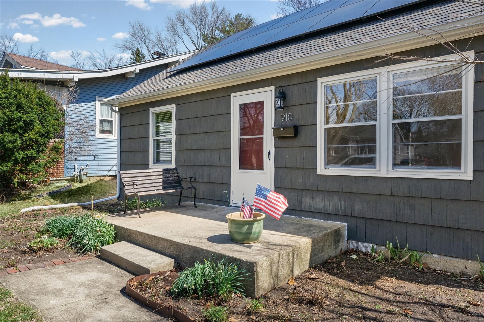 910 South Lynn Street Urbana, IL 61801 - Photo 5 of 32