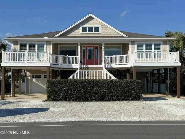 $1,689,000 | 226 West First Street, Ocean Isle Beach, NC 28469