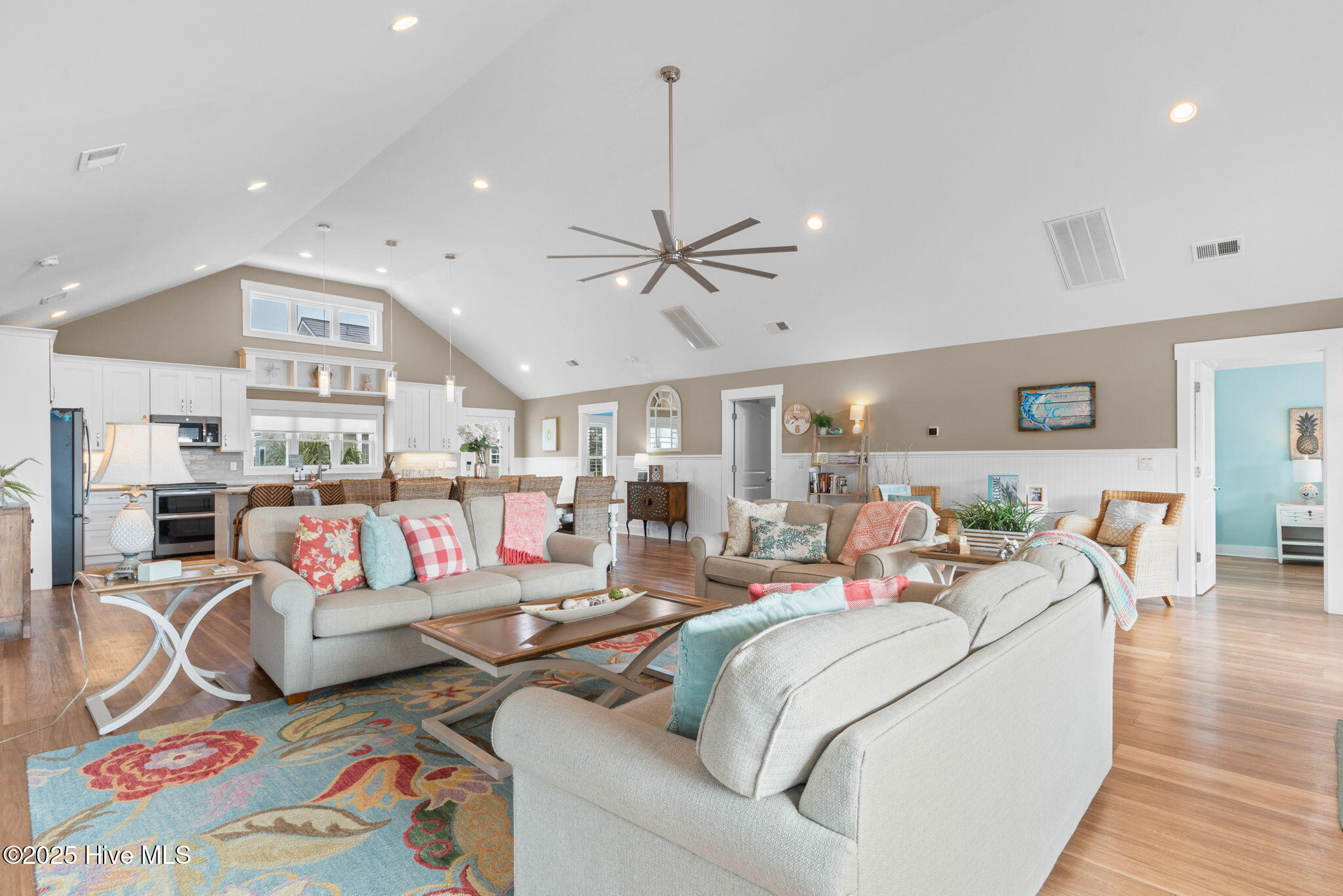 226 West First Street Ocean Isle Beach, NC 28469 - Photo 12 of 72 34-web-or-mls-Cammediallc.com (57 of 84)