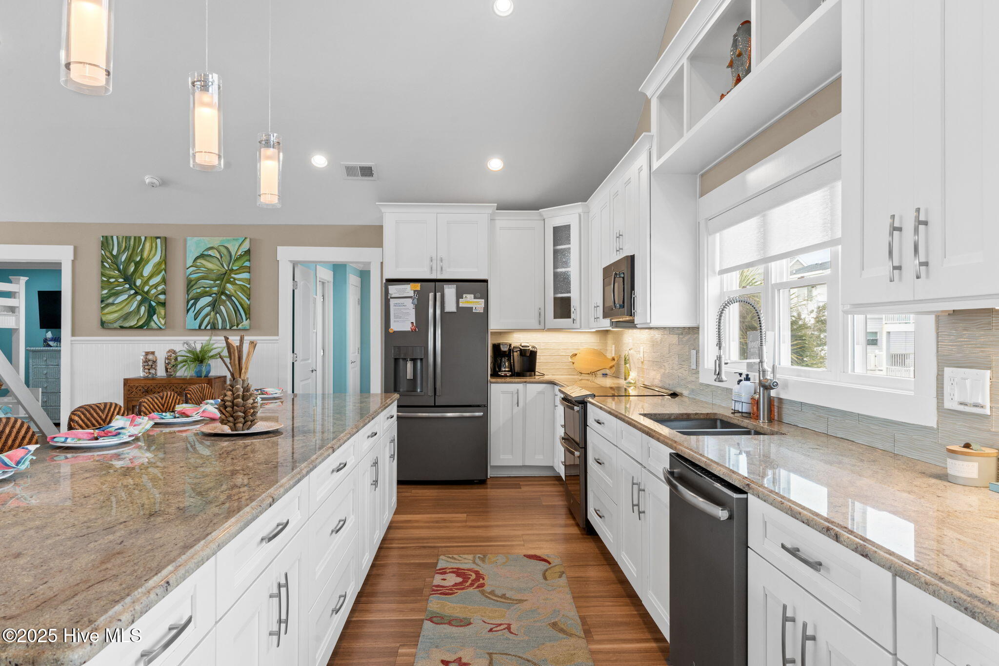 226 West First Street Ocean Isle Beach, NC 28469 - Photo 22 of 72 27-web-or-mls-Cammediallc.com (50 of 84)