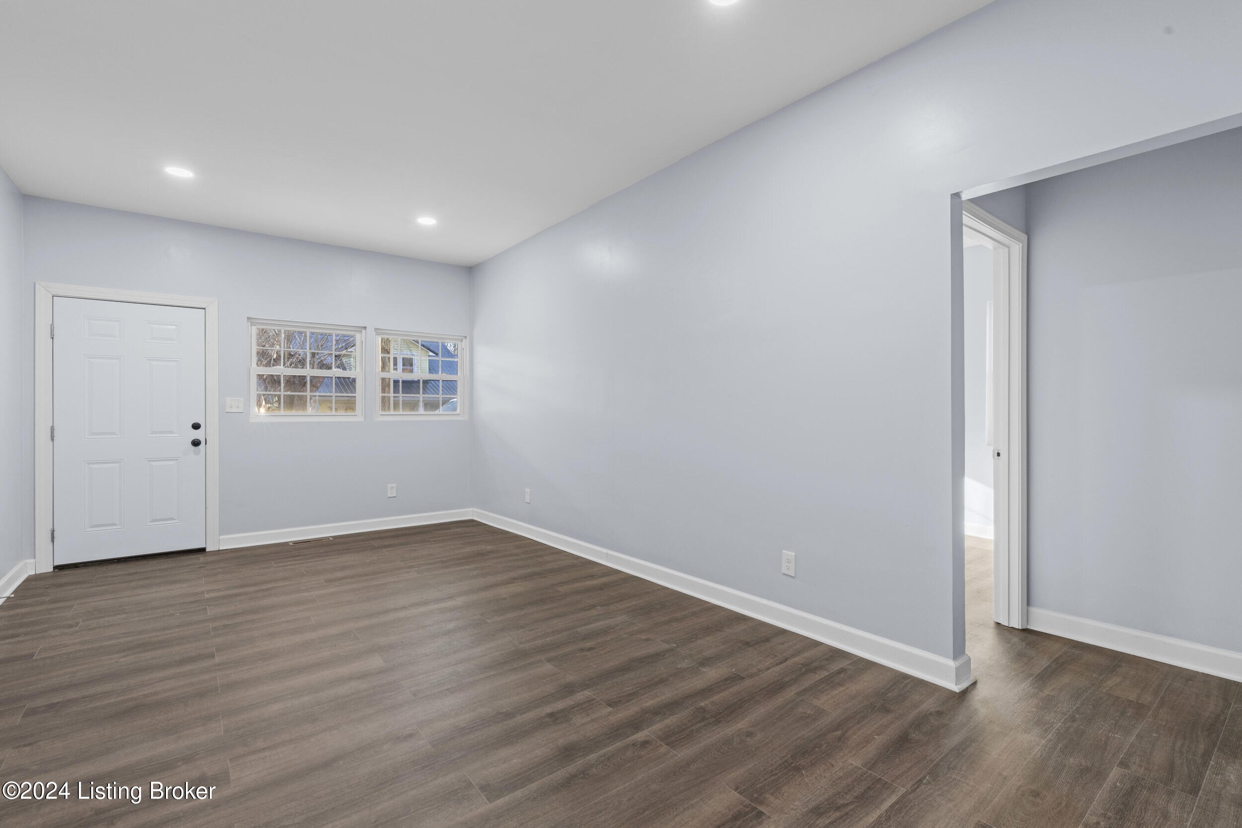 118 Graefenburg Road Waddy, KY 40076 - Photo 6 of 21 dsc00303