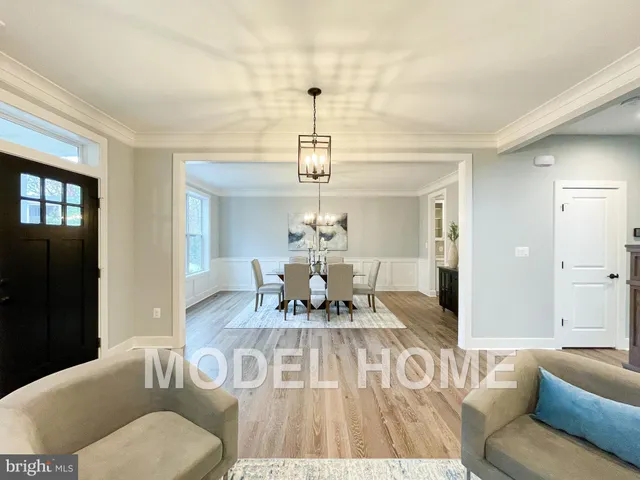 $1,999,999 | 6645 Hallwood Avenue, Falls Church, VA 22046