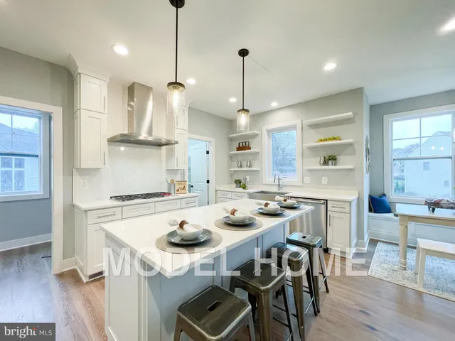 $1,999,999 | 6645 Hallwood Avenue, Falls Church, VA 22046