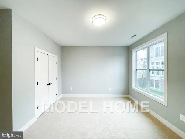 $1,999,999 | 6645 Hallwood Avenue, Falls Church, VA 22046