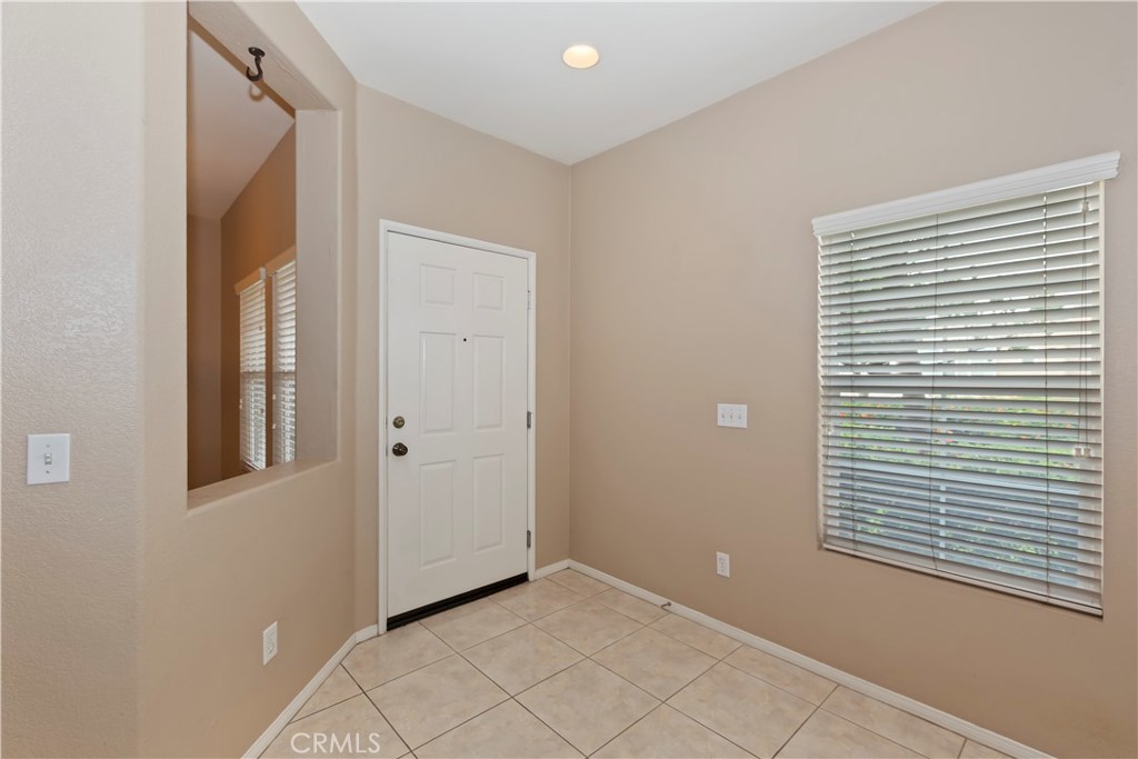 7331 Shelby Place, Unit 6 Rancho Cucamonga, CA 91739 - Photo 30 of 36