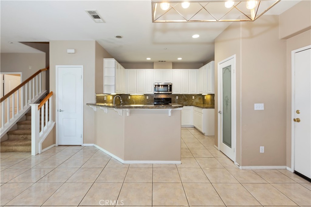 7331 Shelby Place, Unit 6 Rancho Cucamonga, CA 91739 - Photo 7 of 36