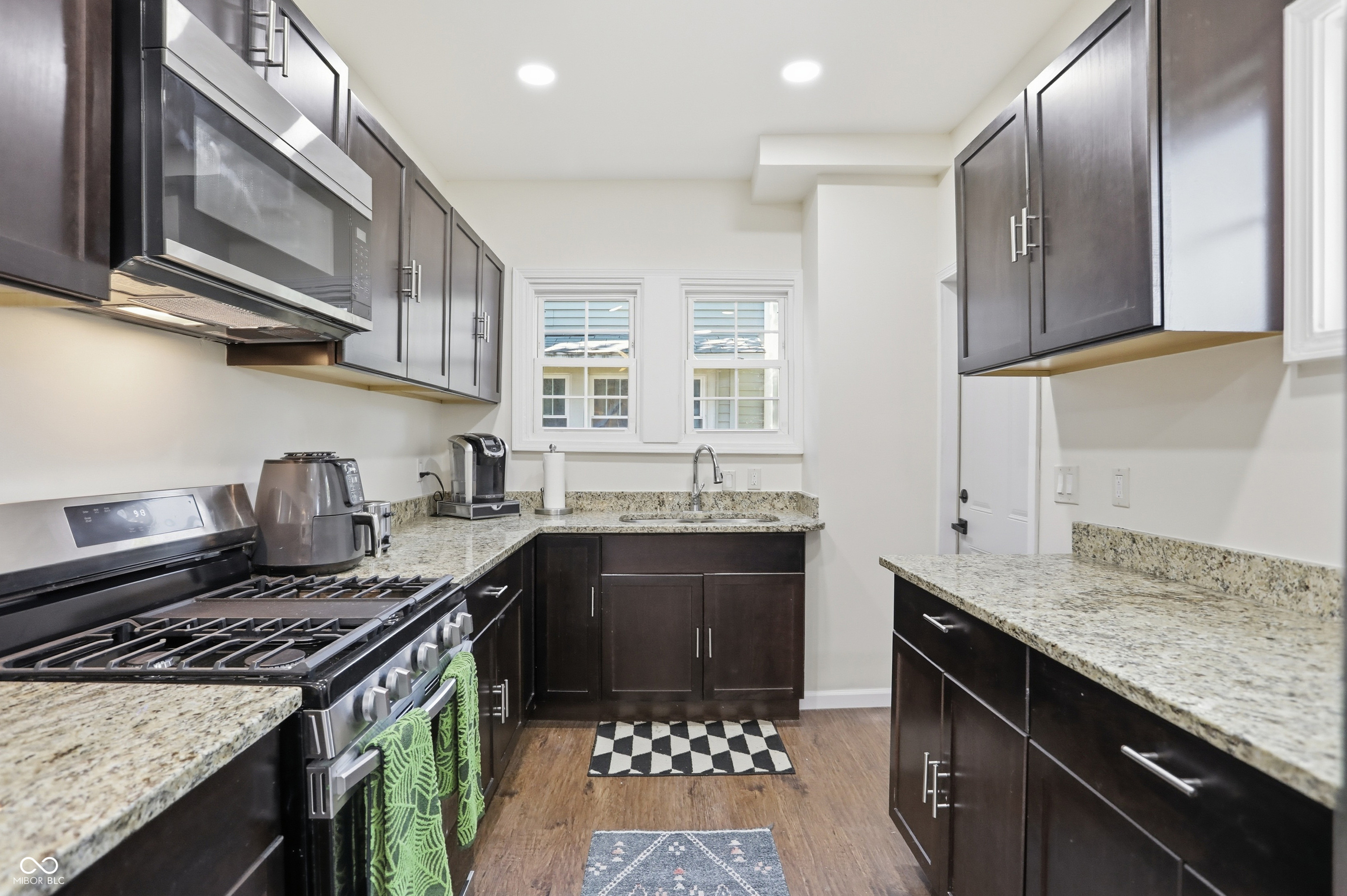 607 East 30th Street Indianapolis, IN 46205 - Photo 18 of 50