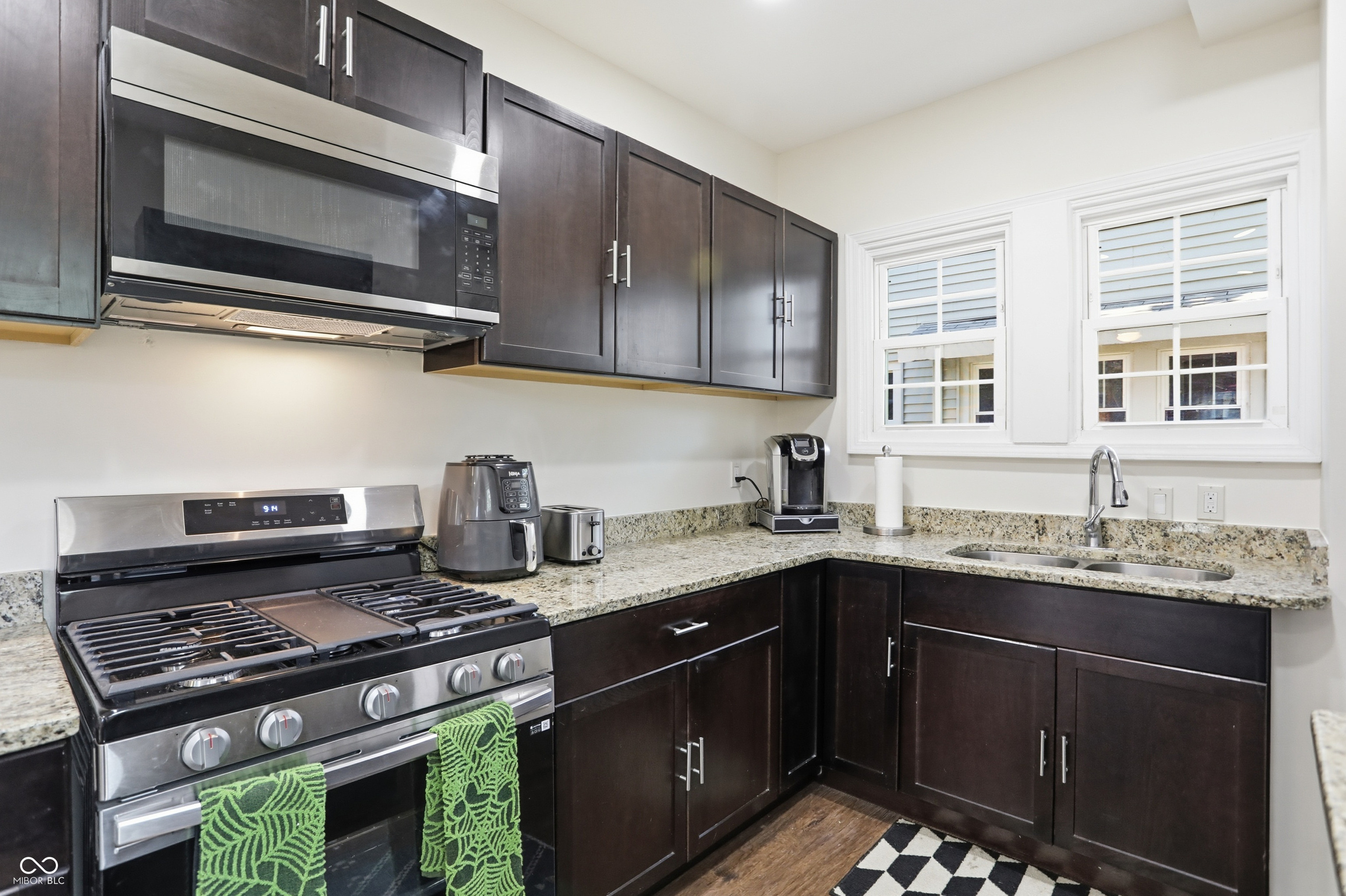 607 East 30th Street Indianapolis, IN 46205 - Photo 24 of 50