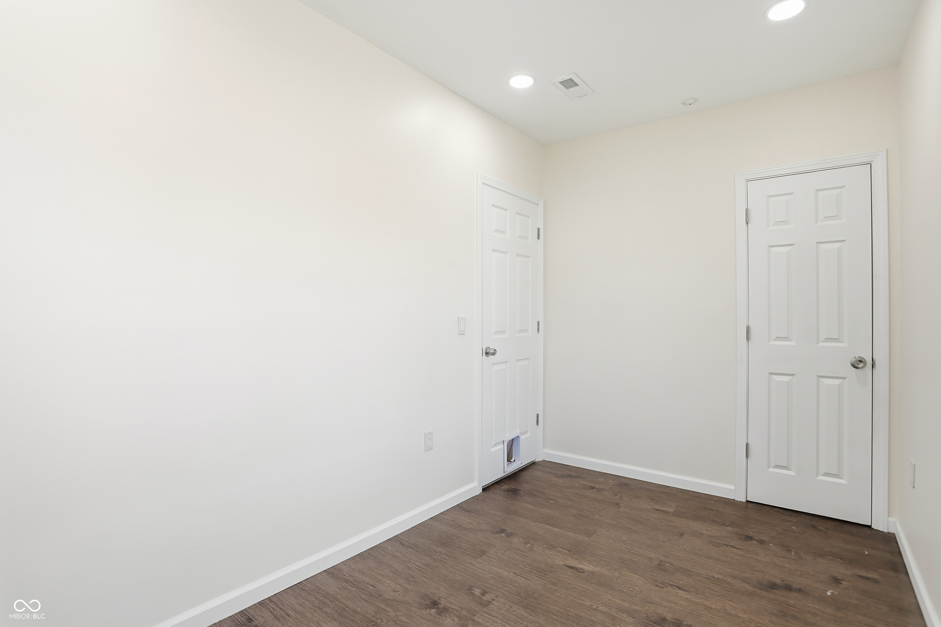 607 East 30th Street Indianapolis, IN 46205 - Photo 46 of 50