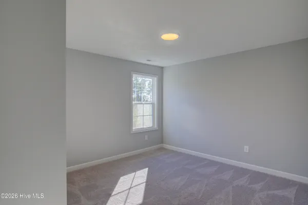 $2,200 | 521 Transom Way, Sneads Ferry, NC 28460
