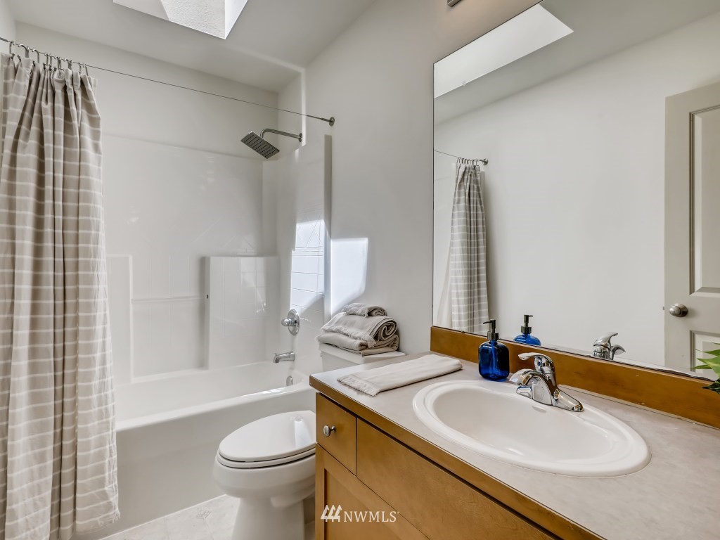 3823 216th Place Southeast Bothell, WA 98021 - Photo 21 of 27