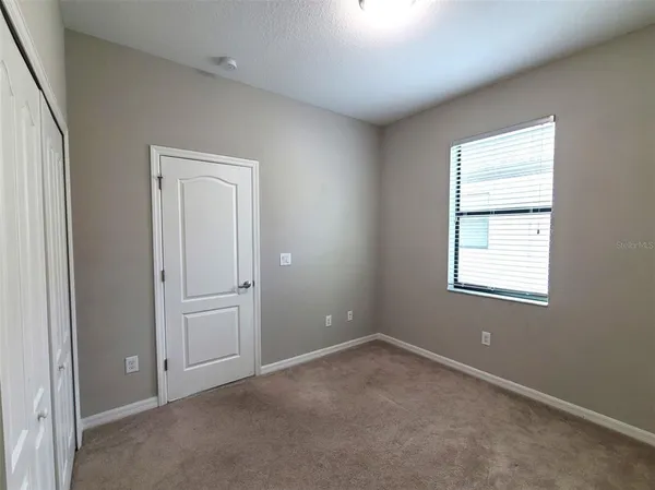 $2,800 | 19353 Nearpoint Drive, Venice, FL 34292