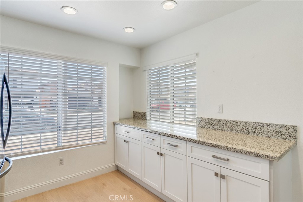 1346 Lilac Ridge Drive Perris, CA 92571 - Photo 4 of 20