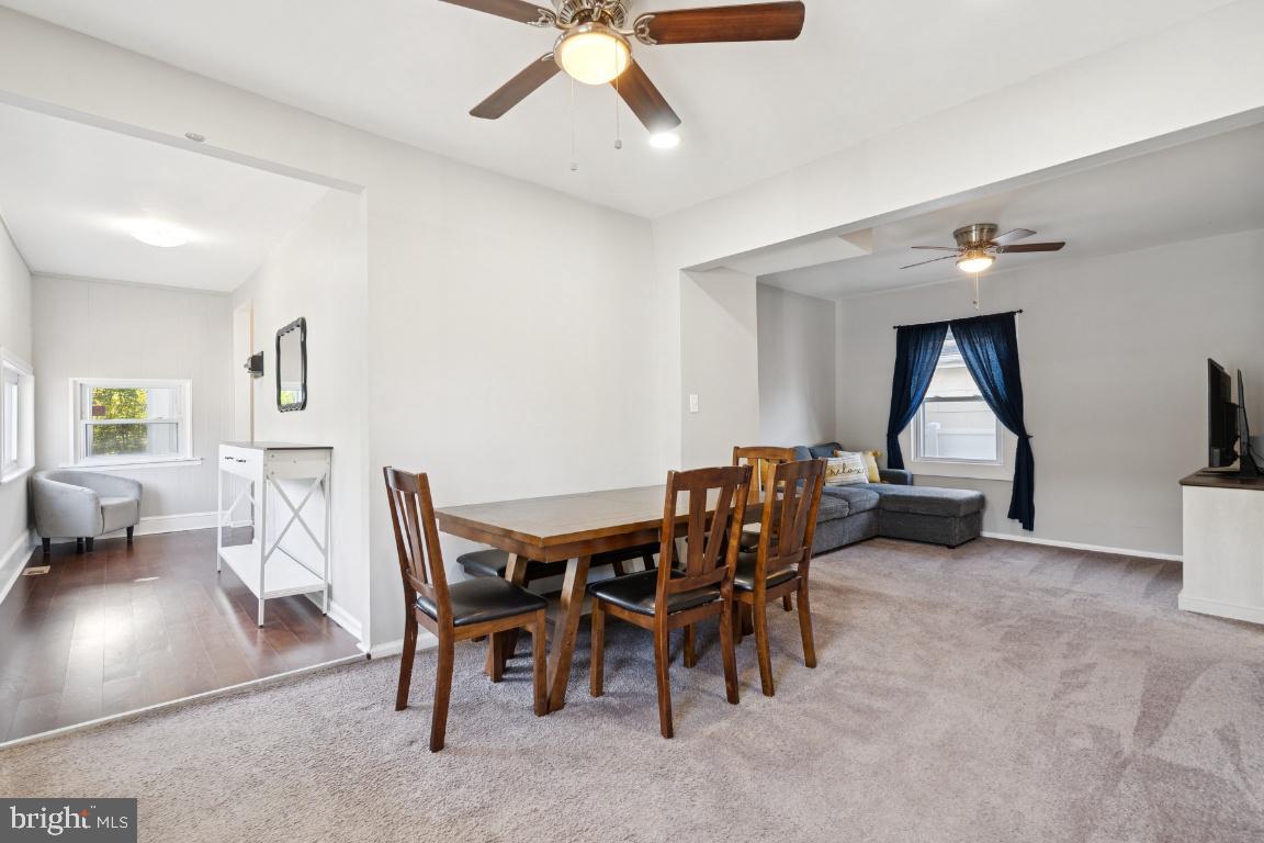 344 Raritan Avenue Atco, NJ 08004 - Photo 12 of 26 a dining room with furniture and window