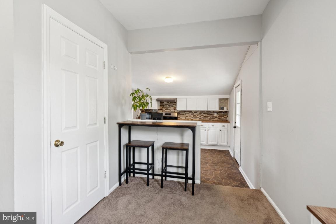 344 Raritan Avenue Atco, NJ 08004 - Photo 14 of 26 a workspace with furniture and a window