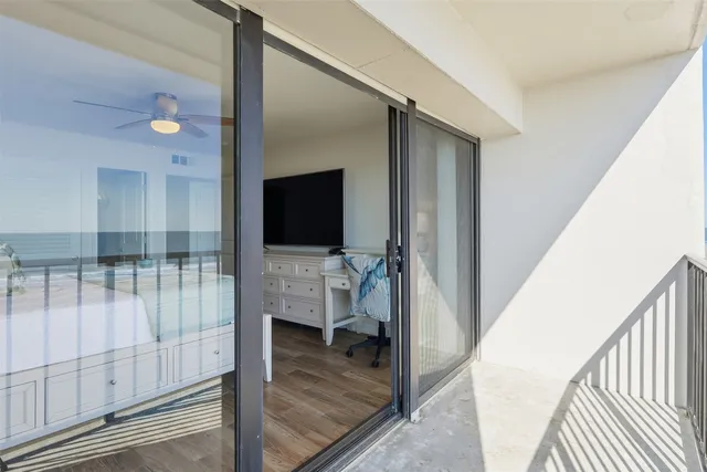 $449,500 | 11945 Termini-San Luis Pass Road, Unit 307, Galveston, TX 77554