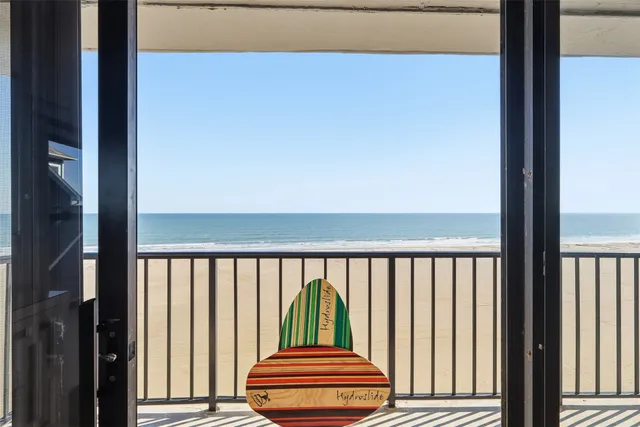 $449,500 | 11945 Termini-San Luis Pass Road, Unit 307, Galveston, TX 77554