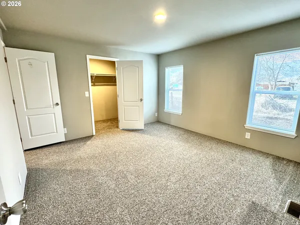 a view of utility room