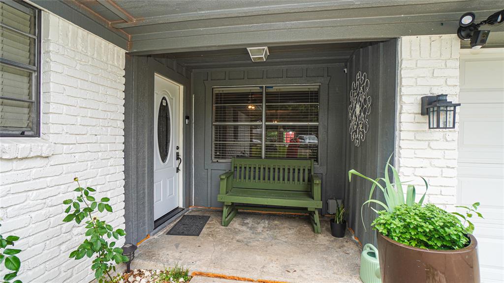 340 Northside Quinlan, TX 75474 - Photo 2 of 29
