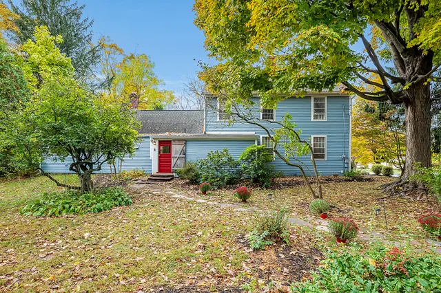 $364,900 | 160 Boston Road, Middletown, CT 06457